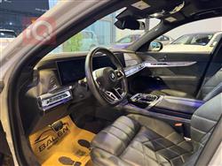 بي ام دبليو الفئة 7